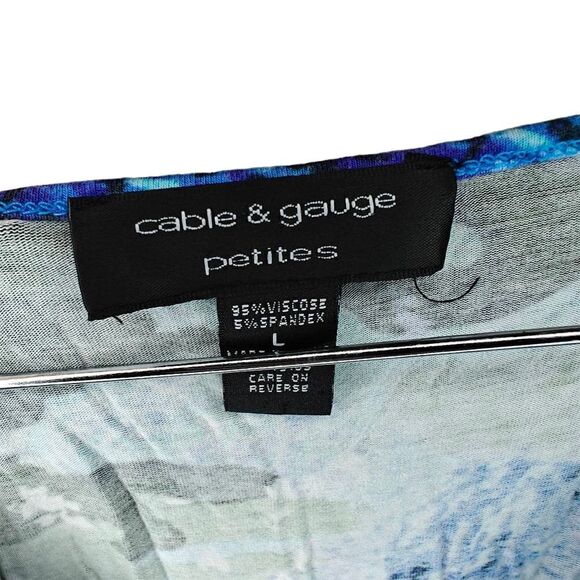 Cable & Gauge Abstract Blouse - Picture 4 of 5